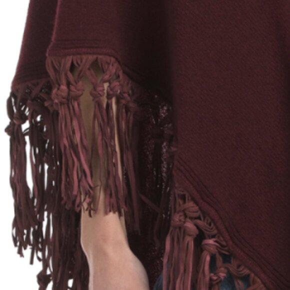 TESMA Made In Italy Cashmere Blend Poncho With Real Suede Fringes - Picture 3 of 3